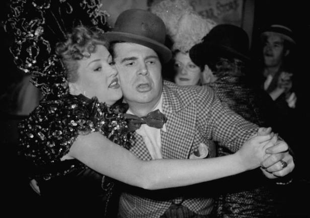 Party like it's 1939... and you're Betty Grable! (Image: Classic Cinema Gold)