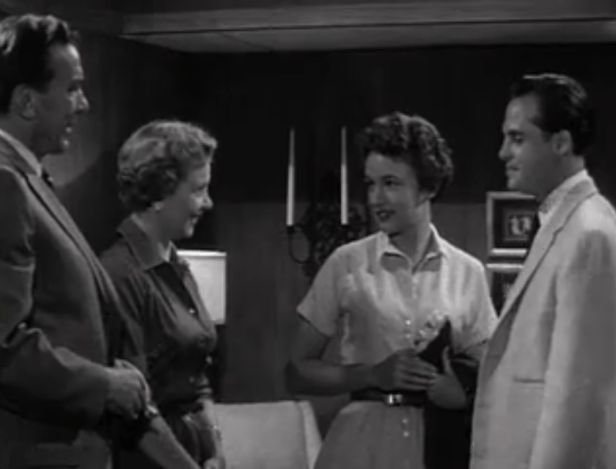 Kidnapper Hal meets the parents. (Screen capture by Lindsey for TMP)