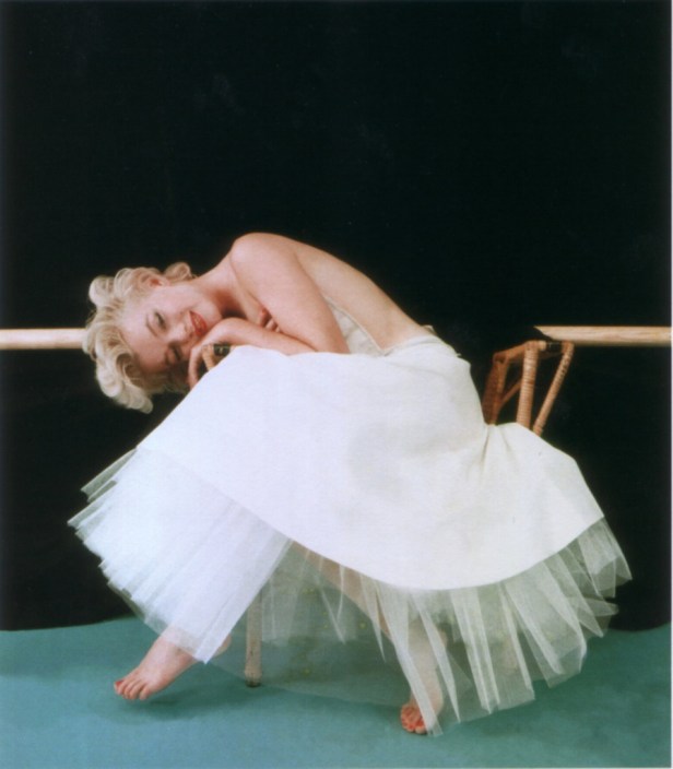 Marilyn photographed by Milton Greene