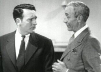 Larry is forced to take a deal with the man who ruined his position on the force. (Screen capture by Lindsey for TMP)