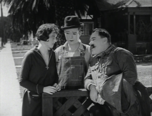 (Screen capture by Lindsey for TMP)