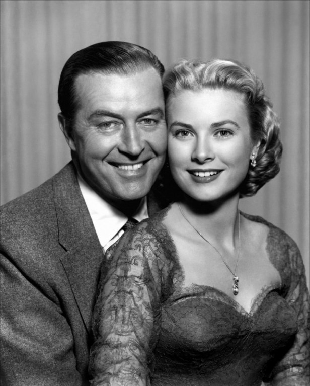 Grace and Ray Milland in a promotional shot for Dial M for Murder (Image via toutlecine.com)
