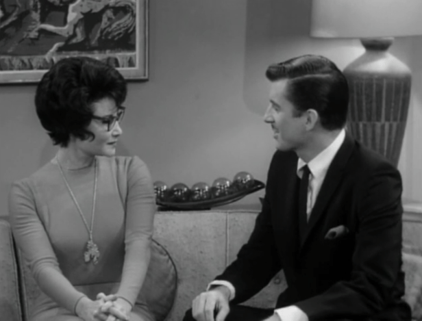 Donna and Arthur bond over their love of wine, foreign films without subtitles and museums. (Screen capture by Lindsey for TMP)