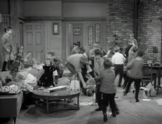 The youngest Petrie's party guests wreak havoc on the house. (Screen capture by Lindsey for TMP)
