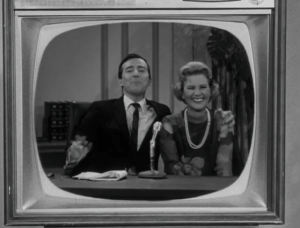 Sally, the rising late-night comedy star! (Screen capture by Lindsey for TMP) 