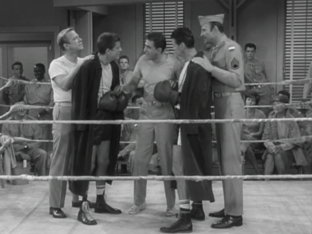 Rob and Boom Boom prepare to begin their boxing match. (Screen capture by Lindsey for TMP)