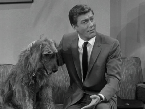 Rob and his "ugliest dog." (Screen capture by Lindsey for TMP)