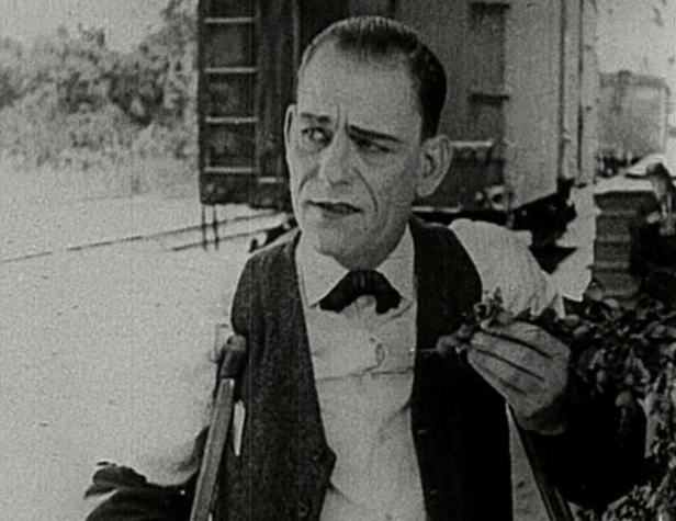 (Screen capture by Lindsey for TMP)