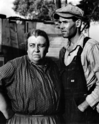 Jane Darwell and Henry Fonda in 'The Grapes of Wrath' (Image via Pinterest)