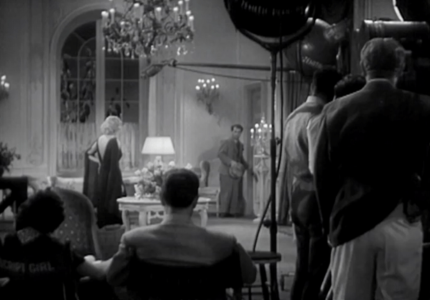 Dawson performs a scene with his co-star. (Screen capture by Lindsey for TMP)